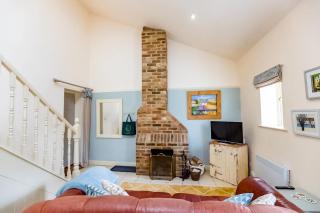 Wilf's Barn, romantic cottage with free parking - 2