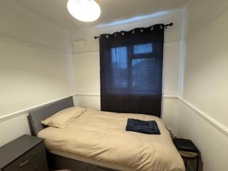 London Gatwick Guest House - 6