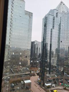 Уютные Апартаменты ЖК Нурлы тау Orion с видом на горы - 1