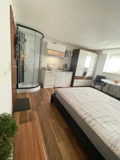 Schickes kleines Souterrain Apartment - 7