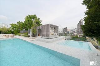 PROMO Luxury 2BR SuitePrime Spot - 8