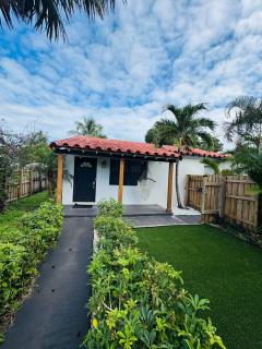 Modern Boho 3BR Duplex Escape with Pool & King Bed Near Beach - 7