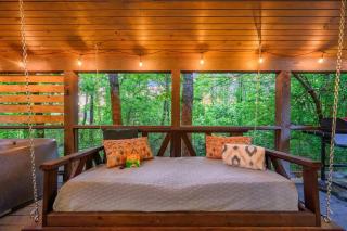 Silver Linings - Broken Bow - 5