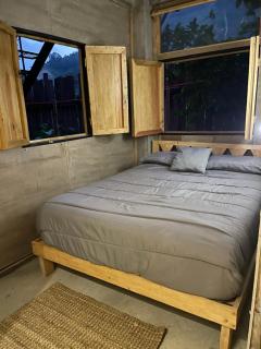 EB5 Escape Tzununa, Lake Atitlan Room #3 - two minute walk to the Lake - 2