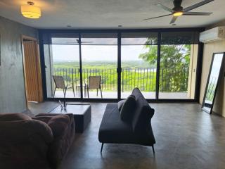 En BellaVista, balcon, alberca y terraza - 0