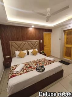 lake view palace - 5