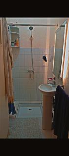 City center air-conditioned Studio Well equipped with 5G WIFI and smart tv - 1