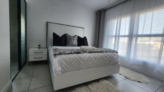 White House At The Blyde Crystal Lagoon - 9