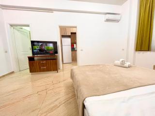 Central Address Studio 14 - 1