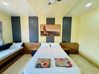 Trinetra Yatri Niwas - 3