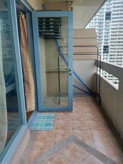 Breezy, Relaxing and Cozy House - 3