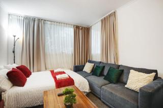 Central London 2-Bed Flat - 6min to Victoria Station - 4