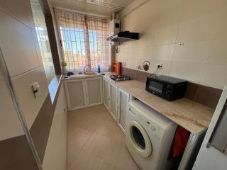 Very well located F1 studio - 4