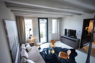 Madame Marconi XVII - 3