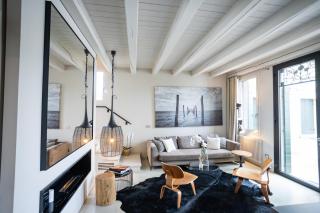 Madame Marconi XVII - 9