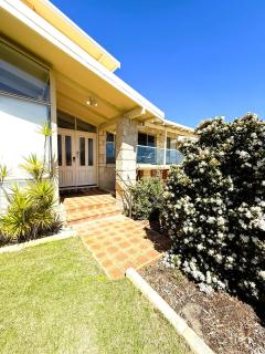24 Sorrento Seabreeze 5br Family Seaside Home - 0