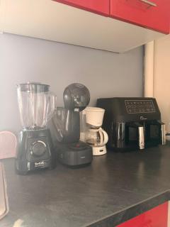 T2 XXL- Confort, Modernité, Workspace - Plages & Centre ville, à pied - 8