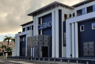 T2 XXL- Confort, Modernité, Workspace - Plages & Centre ville, à pied - 3