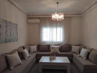 Modern Apartment Next to Marrakech Train Station - 1