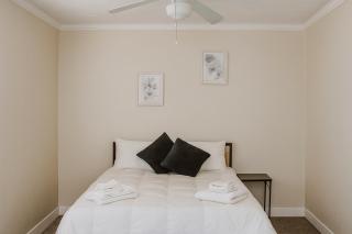 Historic Wi-fi Pet Friendly Purdue - 6