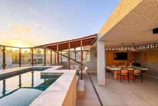 MHV Milagres - Lanaí 30 Refuge near the beach just a few meters from the beach and the Chapel of Milagres - 1