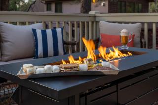 Luxury 5BR Mountain Chalet Hot Tub Game Room - 0