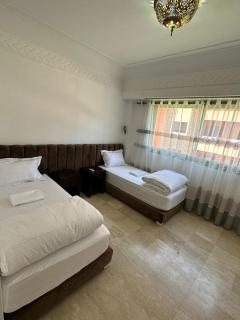 Your Central Oasis in Marrakech Résidence Babylone - 4