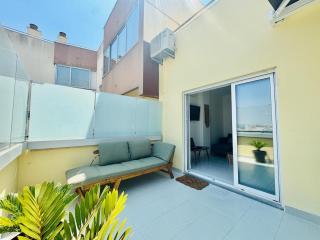 Doble Vista Faro, Terrace with View, AC & WiFi - Faro - 1