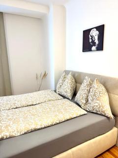 Comfy central apartment 93 Sqm - 4