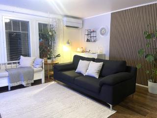 Three-bedroom apartment with sauna and hot tub - 0