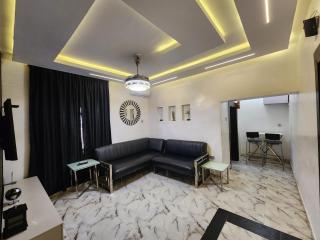 CG Apartments Metro - 7