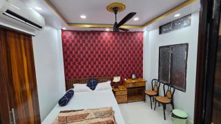 Meera Hotel And Lodging - 6