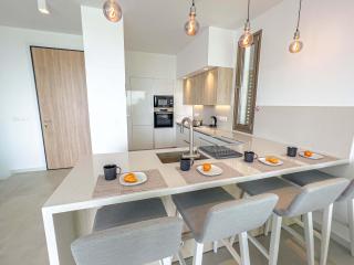 Azure Jade Villa - 1