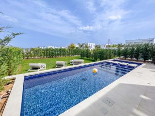 Azure Jade Villa - 9