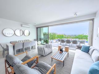 Azure Jade Villa - 5