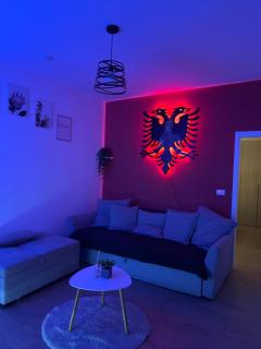 Black Eagle Apartment - 8