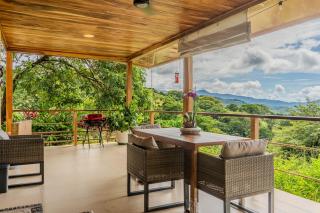 Refugio entre montañas donde el tiempo se detiene - 5