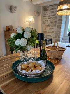 La Closerie de Gigny Maison Templiere avec Piscine,jacuzzi - 1