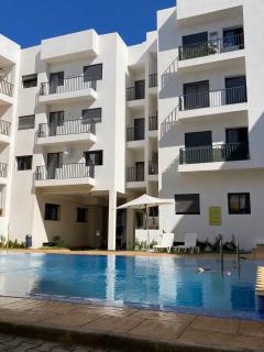 Appartement Moderne avec Piscine - 5