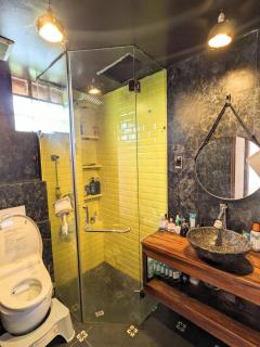 Charming Wooden House with Herbal Farm Vibes - 4