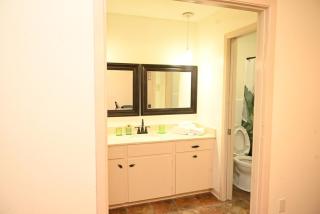 Mid-City Rustic Retreat - 5