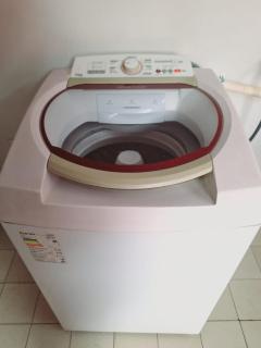 Casa 4 quartos no centro da cidade - 3 vagas de garagem - 9