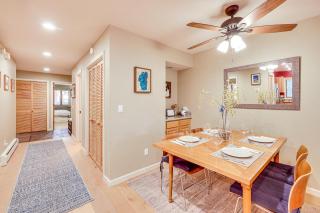 2 Mi to Diamond Peak! Corner-Unit Condo with Hot Tub - 5