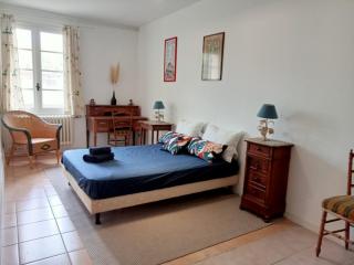 les Micocouliers - 7