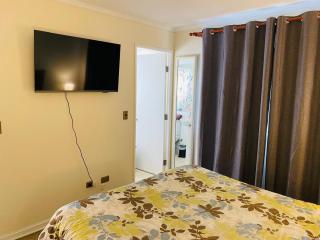 Casa familiar cerca del aeropuerto y centros comerciales - 2