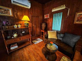 Thai Classic House Rimtalay - 3
