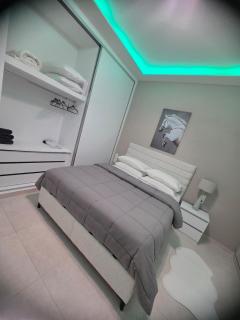 Theo Luxury House - 8