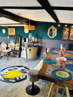 Lookout cabin farm stay firepit Hertford - 6