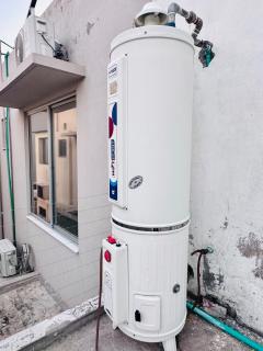 3 Beds Space with Privacy in Middle of DHA - 6