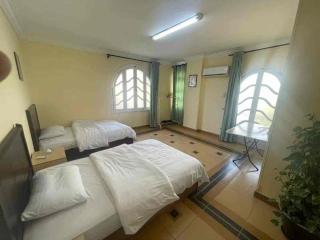 Xibei Hotel西北楼华人宾馆 - 1